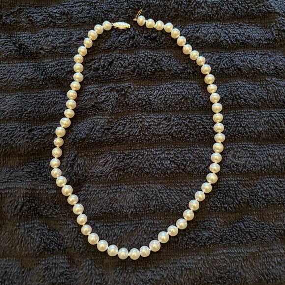 Vintage Sofia 16' Strand of White Pearls with 14K Gold Fish Hook Clasp - Picture 1 of 3